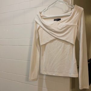 Abercrombie & Fitch off-white off-shoulder sweater
